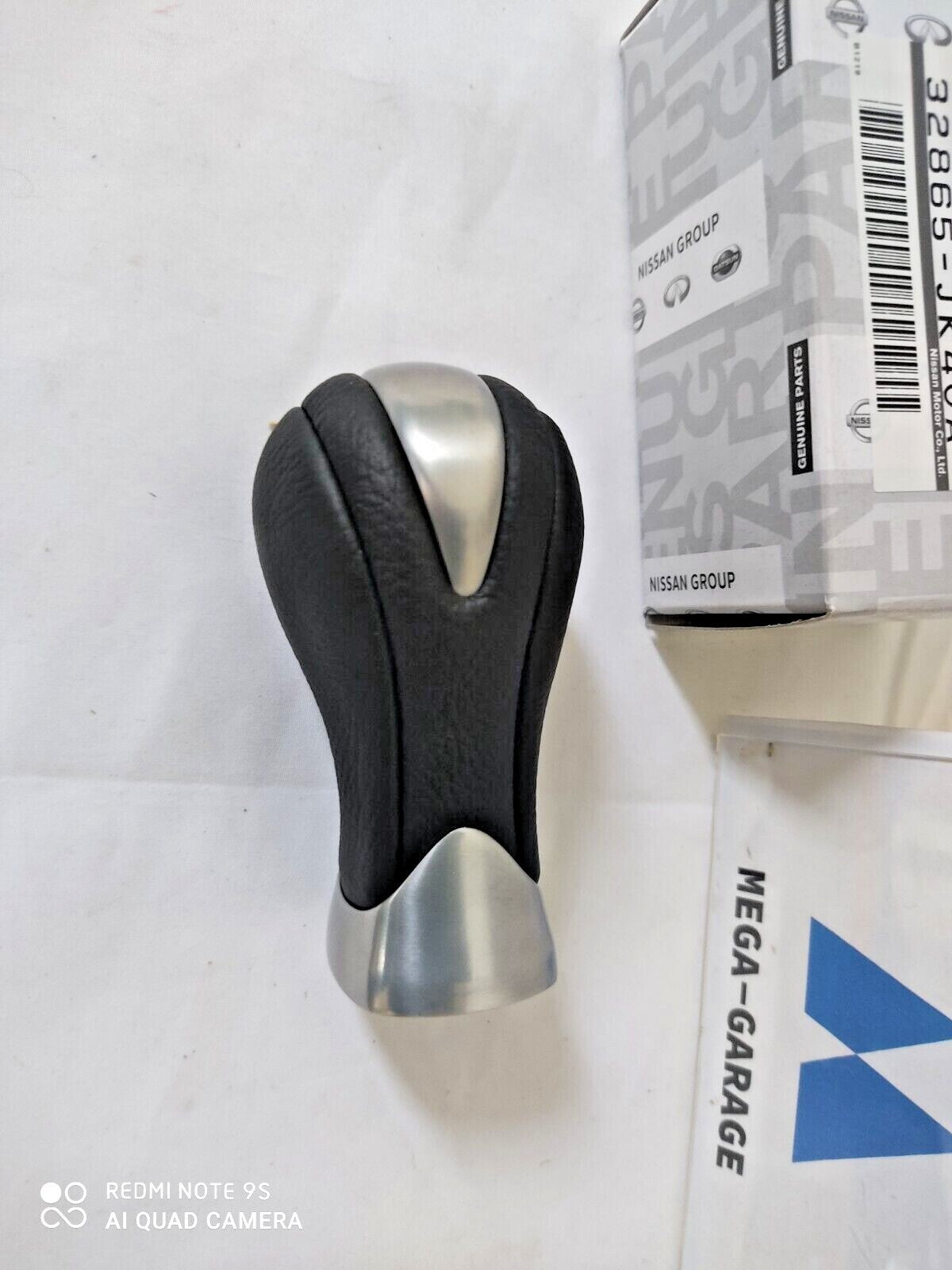 32865-JK40A GENUINE OEM INFINITI G37 G35 G25 SHIFT KNOB MANUAL