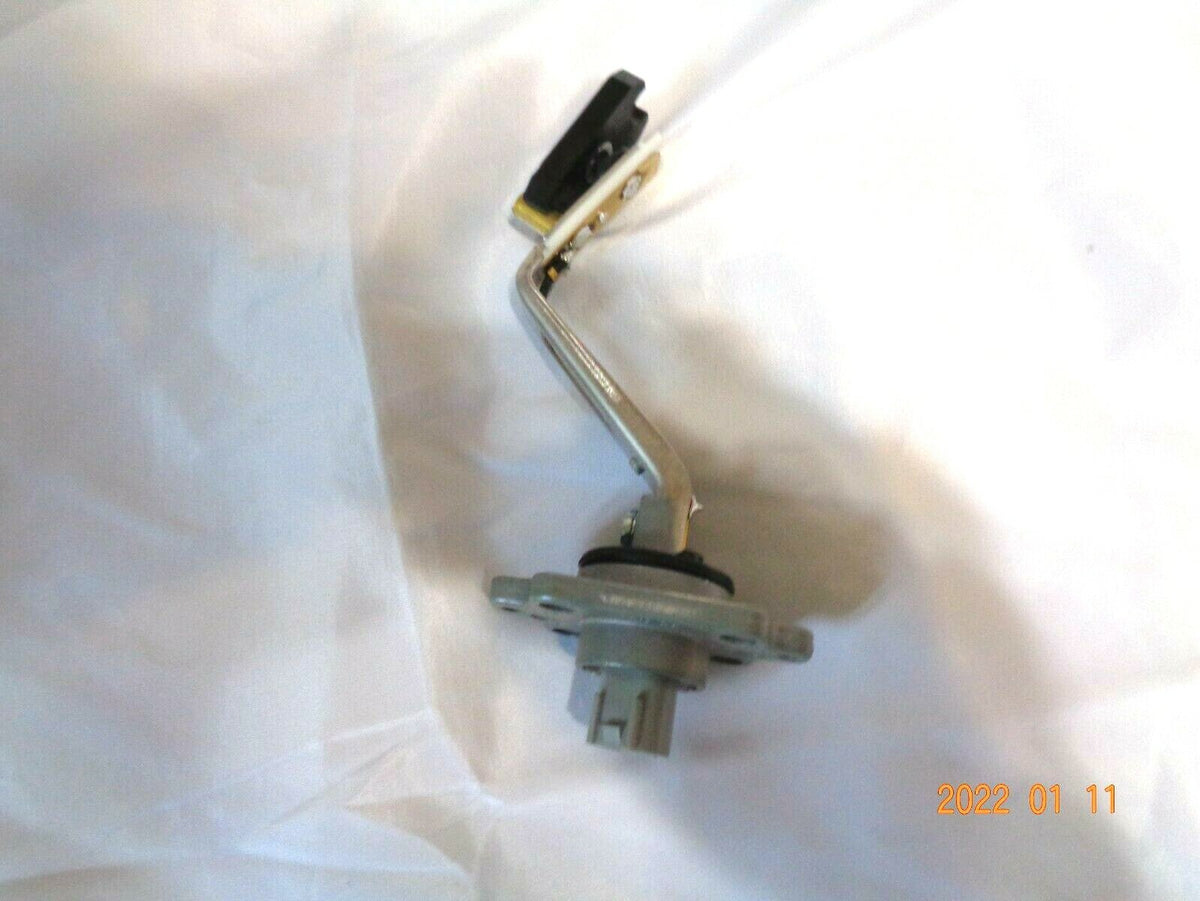 8949160010 GENUINE Toyota SENSOR, ENGINE OIL 89491-60010 OEM