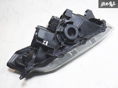 Honda S2000 AP1 / AP2 Late Model Headlight KOITO 100-22483 JDM OEM Genuine