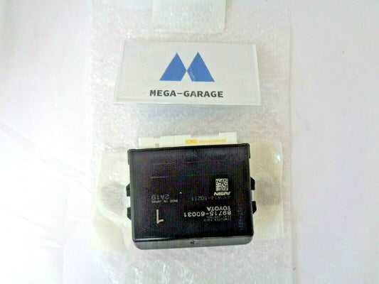 Toyota Genuine COMPUTER FOLD SEAT CONTROL URJ50 GX460 89715-60031 OEM New