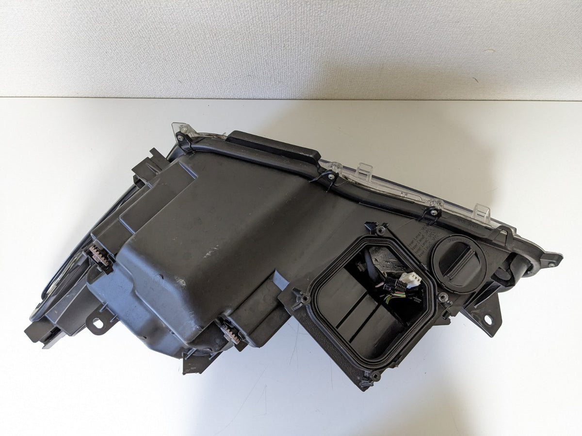 Toyota Crown Majesta AWS215 GWS214 2013-2018 Headlight Right KOITO 30-414 JDM