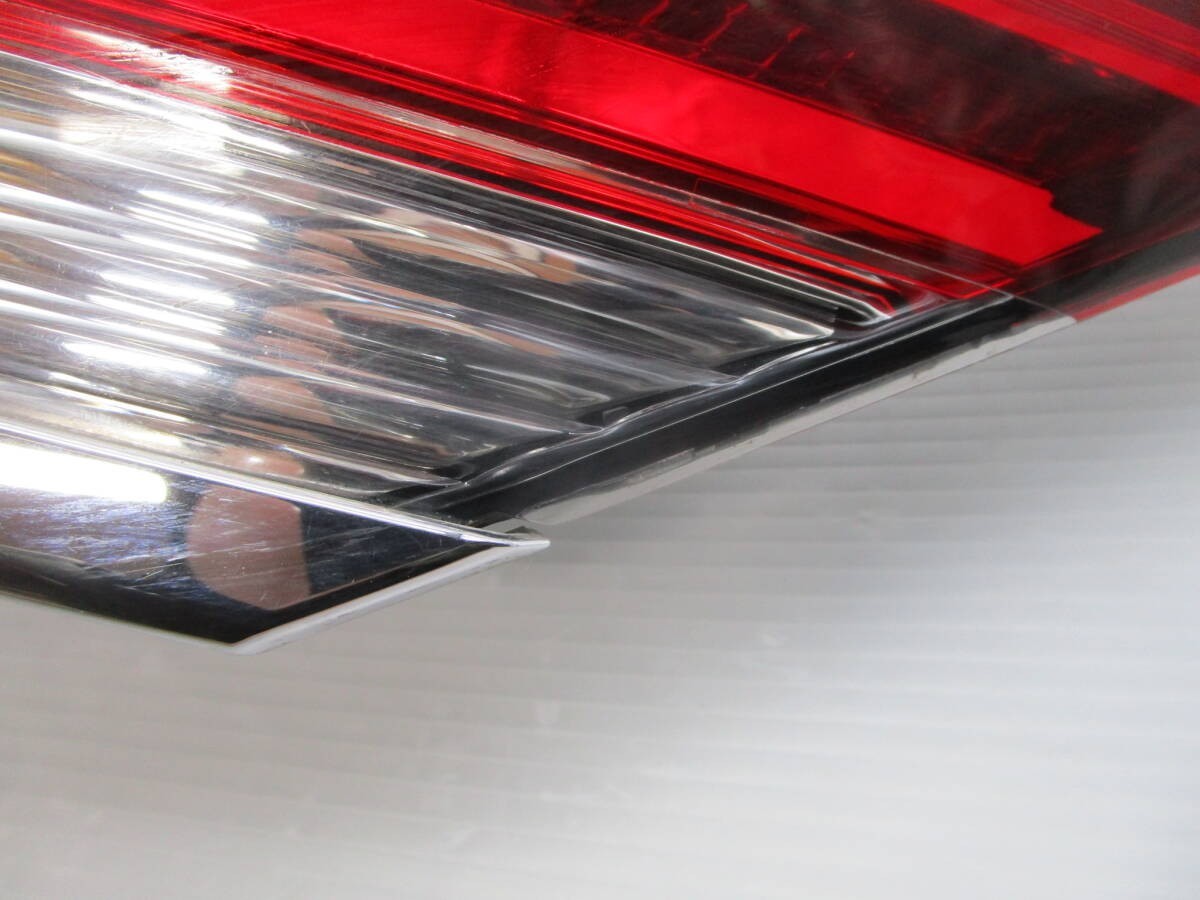 Toyota Crown Royal AWS210 GRS210 2015-2018 Right Tail Lights LED Rear Lamps OEM