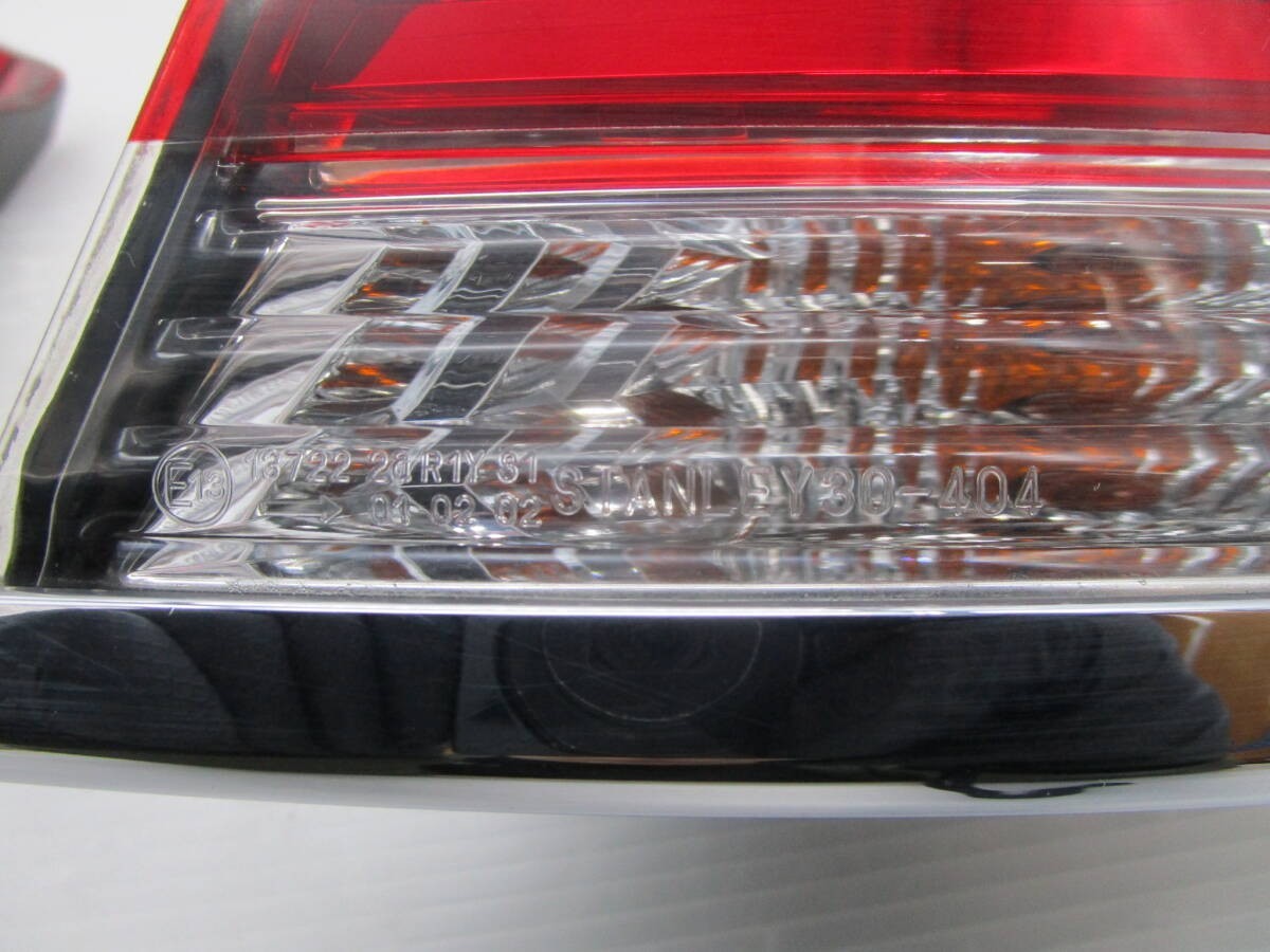 Toyota Crown Royal AWS210 GRS210 2015-2018 Right Tail Lights LED Rear Lamps OEM