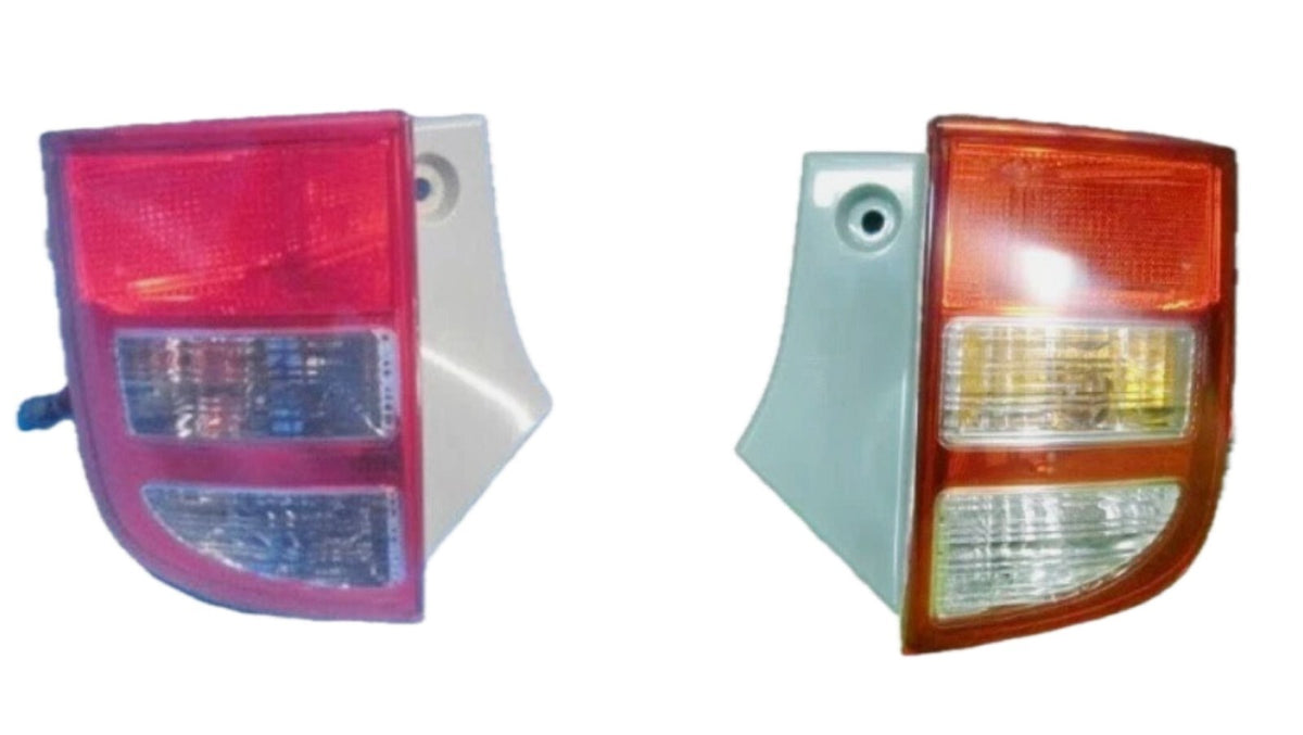 Toyota Isis Platana ZNM10 ZGM10 ANM10 Lower Tail Light Rear Lamp 81550 81560