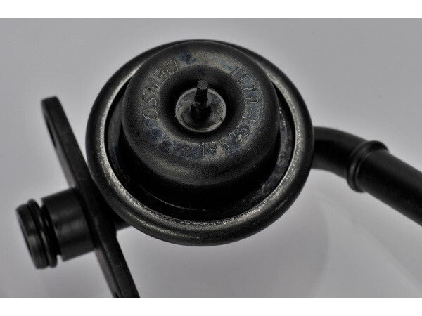 N3A2-20-180 1993-1995 MAZDA RX-7 FUEL PULSATION DAMPER F/S GENUINE