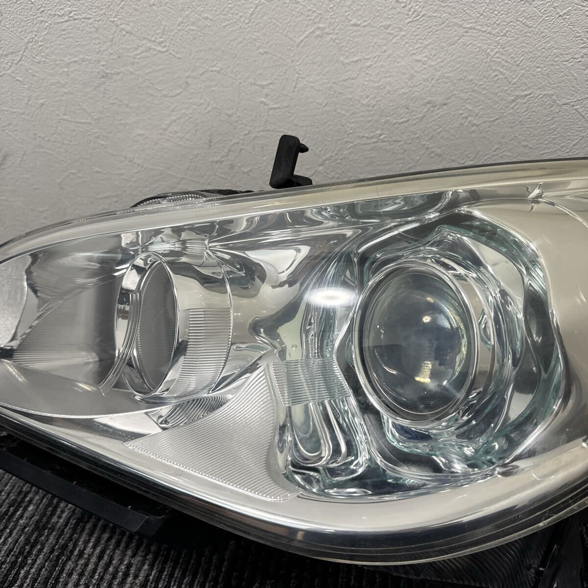 Nissan Infiniti M37 Fuga Y51 2009-2015 Left Headlight KOITO 100‑23035 JDM OEM