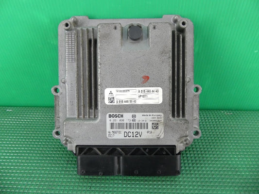 Mitsubishi FUSO Canter ECU Engine Computer MK667731 Genuine OEM JDM