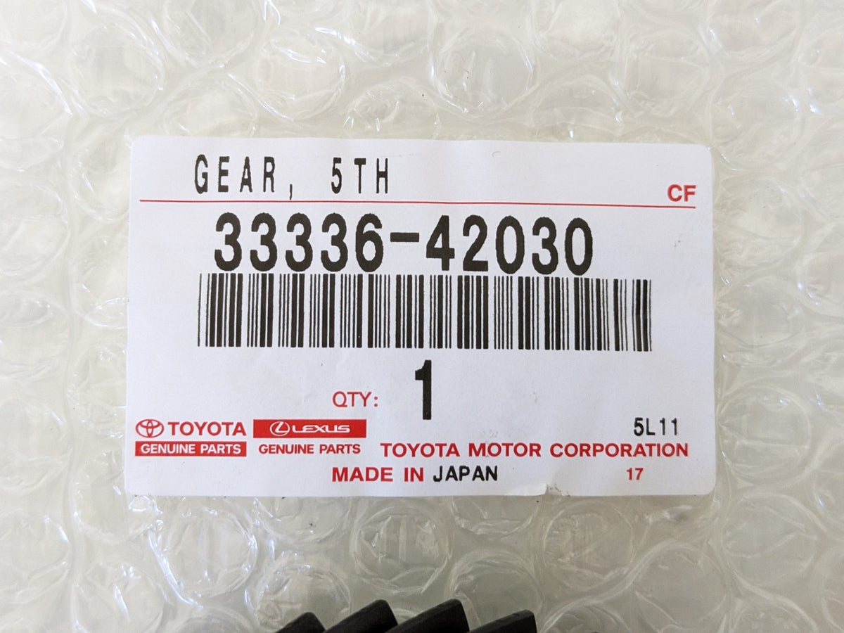 Toyota RAV4 Genuine 5TH Gear Repair KIT, GEAR &amp; SLEEVE &amp; BEARING Set OEM