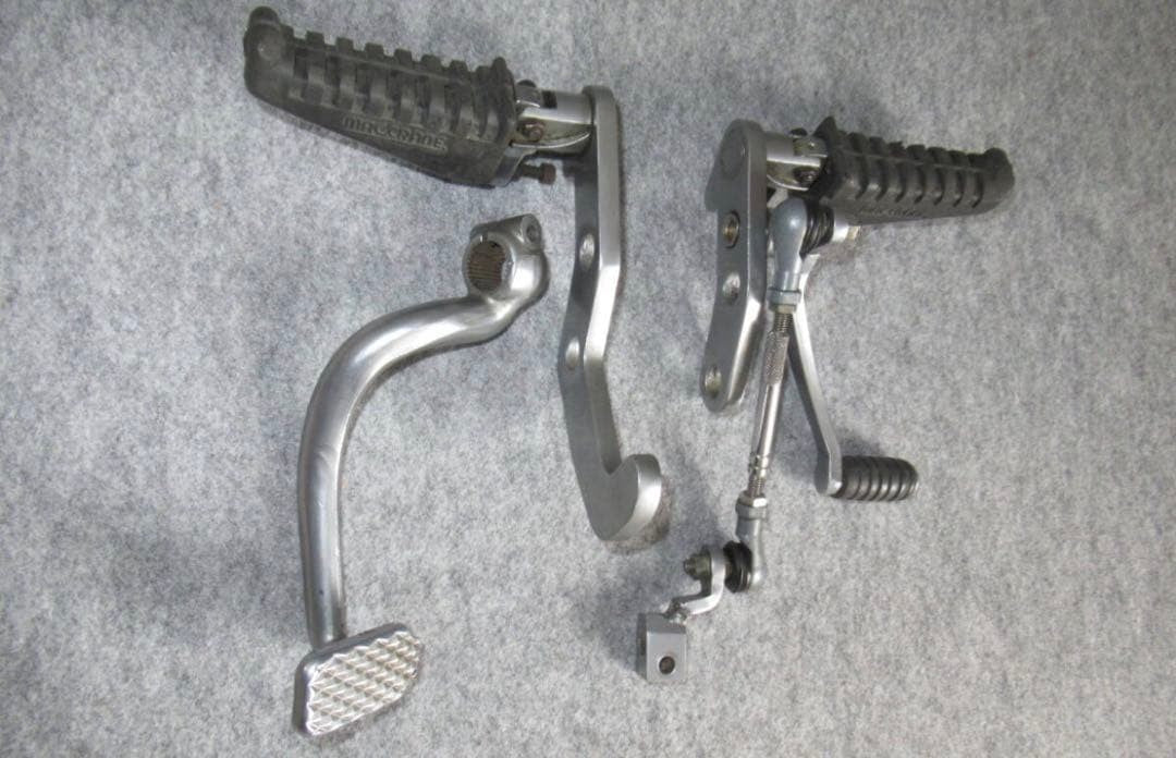 MacCrane Rearsets Foot Peg Kit for Yamaha SR400 SR500