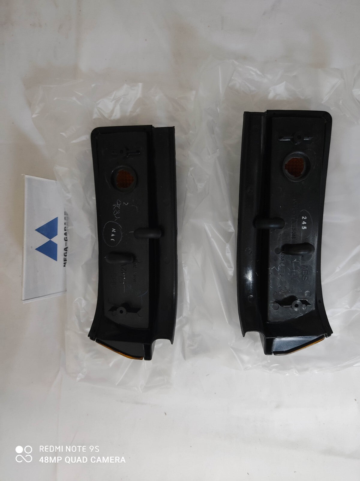 Genuine Toyota L&R Turn Signal Lamp Lenses GTS Trueno AE86 81741, 81731