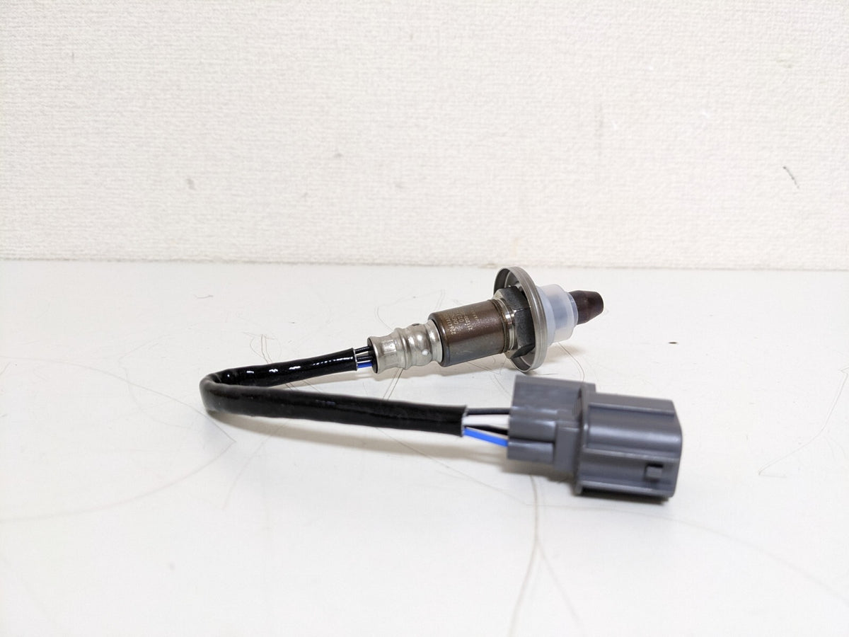 SUBARU GENUINE Impreza WRX STI GRB GVB Upstream OXYGEN O2 Sensor 22641-AA500