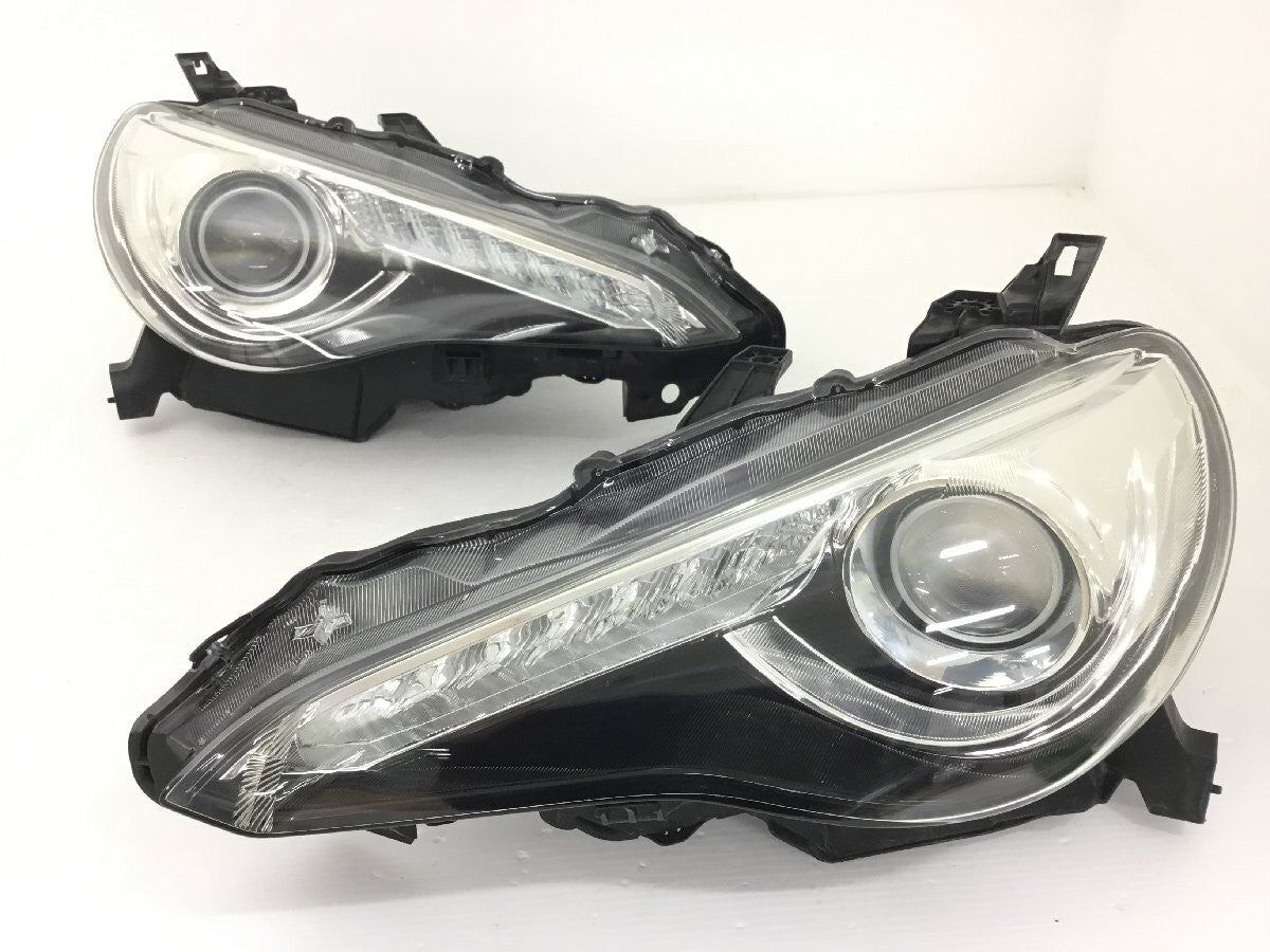 Toyota 86 ZN6 GT86 Scion FR-S Subaru BRZ 2012-2016 Headlight KOITO 100-60082