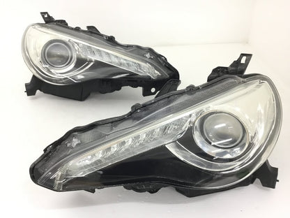 Toyota 86 ZN6 GT86 Scion FR-S Subaru BRZ 2012-2016 Headlight KOITO 100-60082