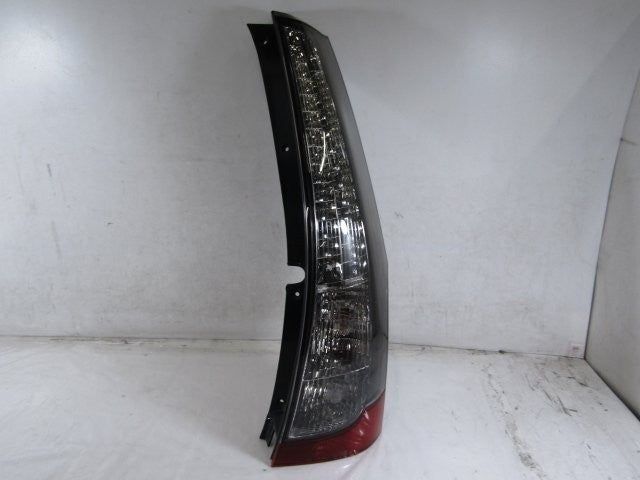 Mitsubishi Grandis NA4W 2003-2012 Right Tail Light Lamp KOITO 220-87641 OEM JDM