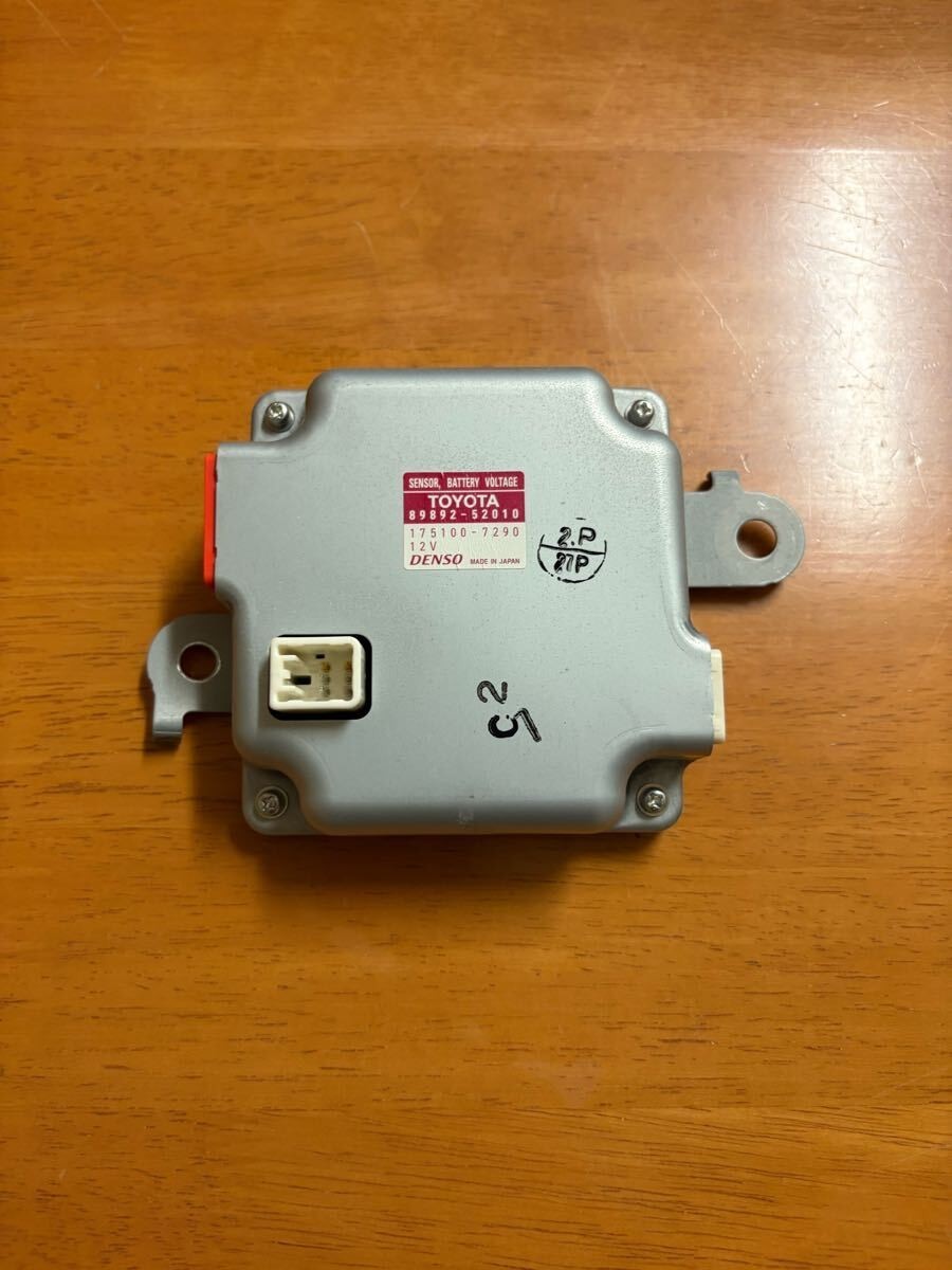 Toyota Genuine 89892-52010 Aqua Prius C NHP10 Battery Voltage Sensor  Used JDM