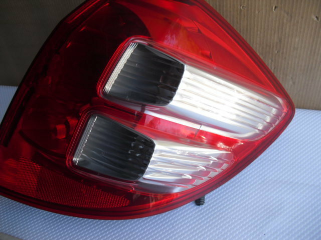 Honda Fit GE6 Genuine tail light right side Stanley P7030