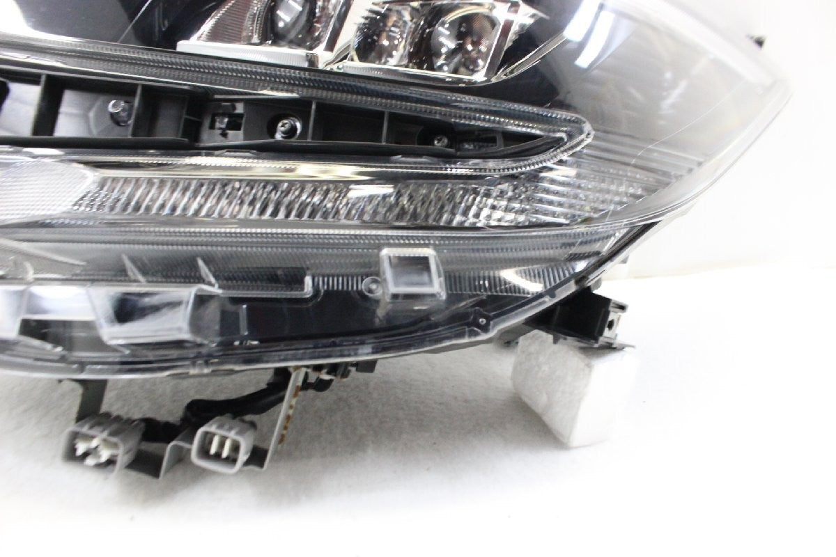 JDM 2017-2021 Toyota Voxy ZRR80G ZRR85G LED Headlight Light Lamp Left OEM