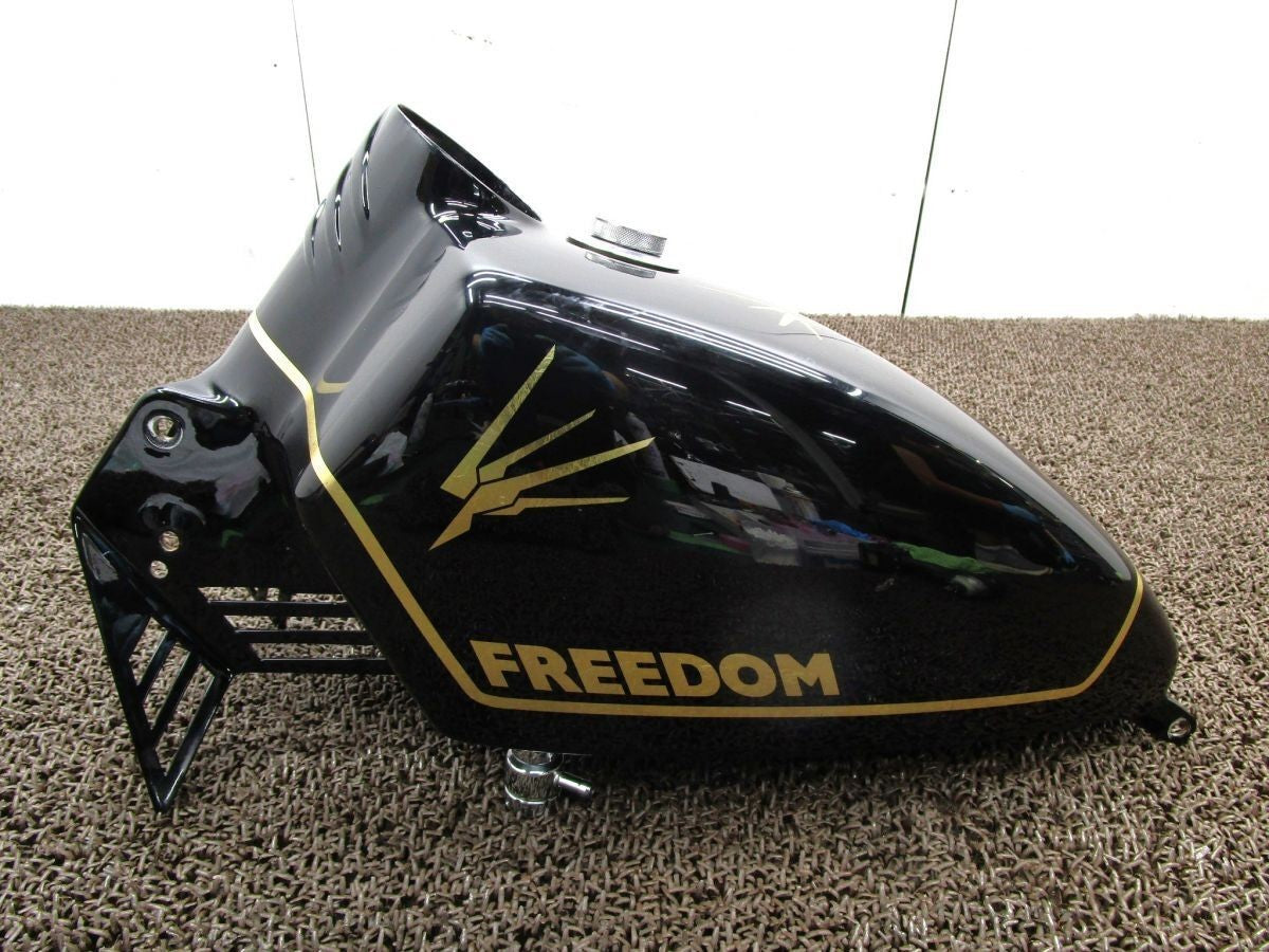 Harley-Davidson FXDL1450 Dyna Low Rider 2005 Fuel Tank