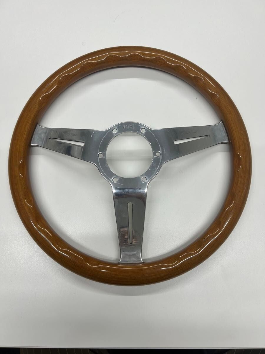 NARDI Classic 32.5cm Wood Steering Wheel