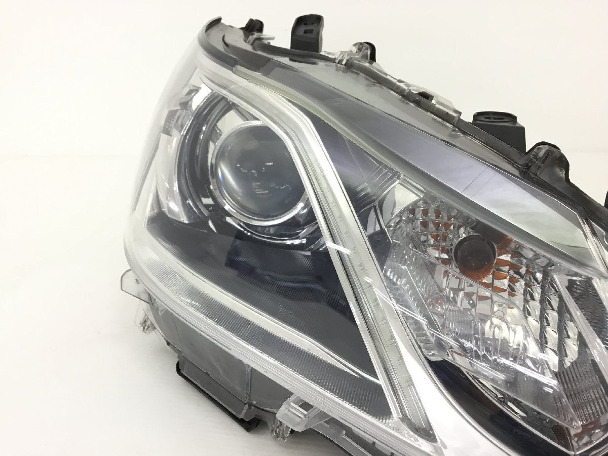 Toyota CROWN athlete 210 AWS210 GRS210 Early Model Right Headlight Light Lamps