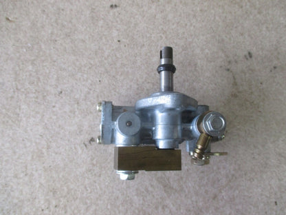 Kawasaki Z1 900 Super Four / Z2 750RS 1972-1973 Chain Oiler Tank Pump OEM