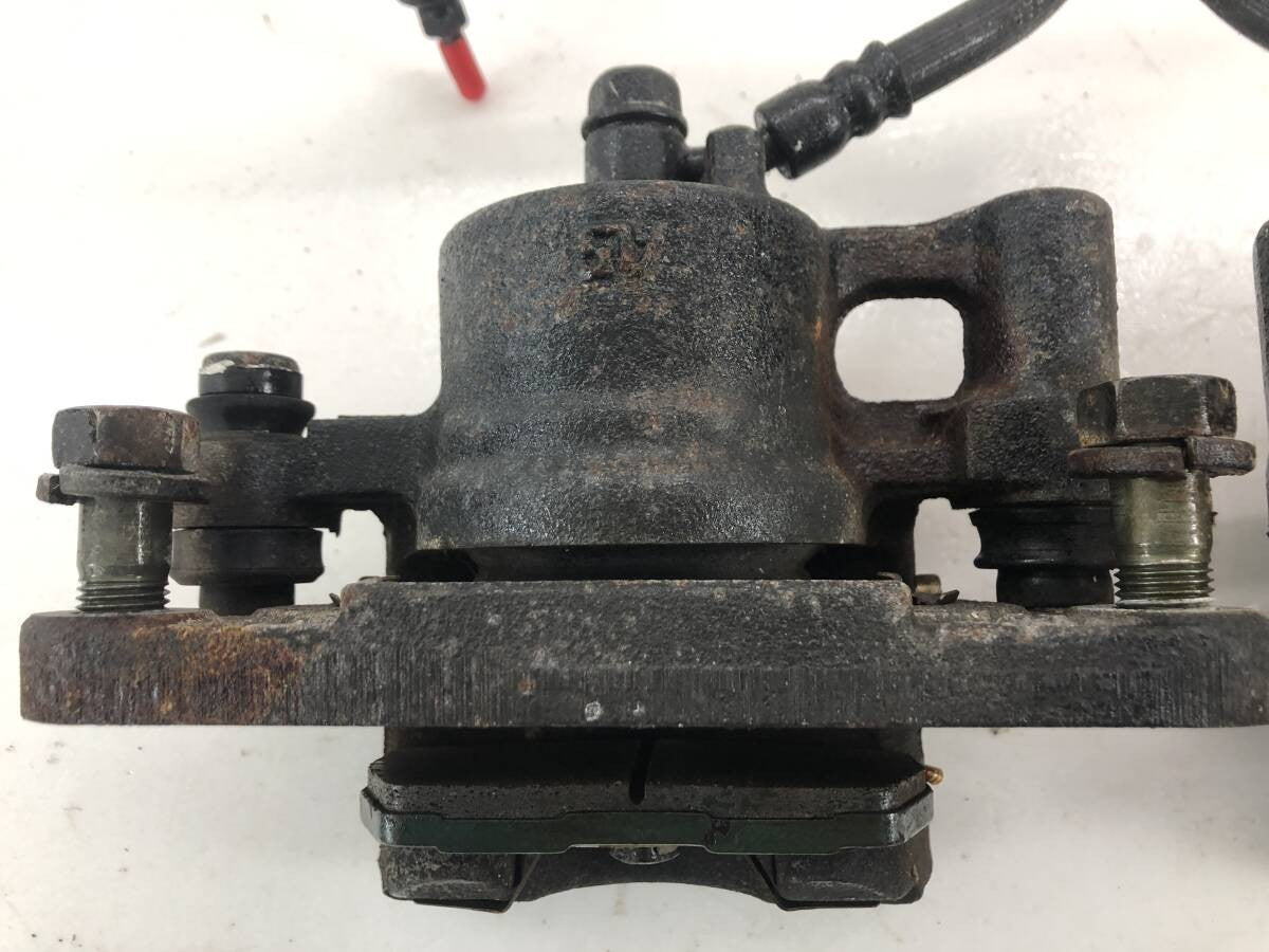 Suzuki Carry Truck DC51T DD51T front brake caliper left and right 1991-1999