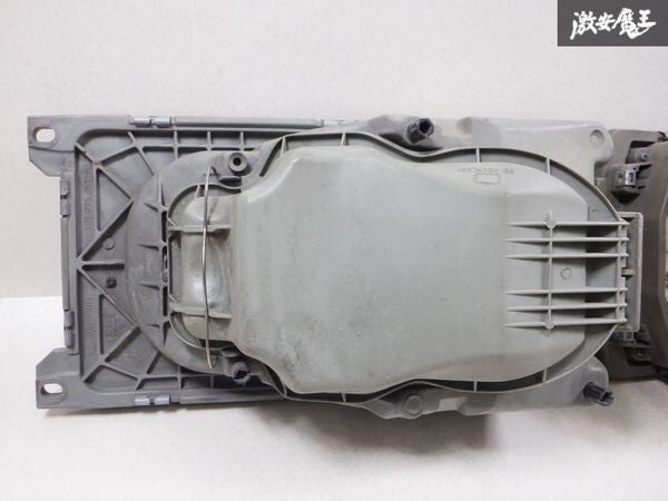 Genuine Mercedes-Benz W123 Halogen Headlight 1305235051 1305235039