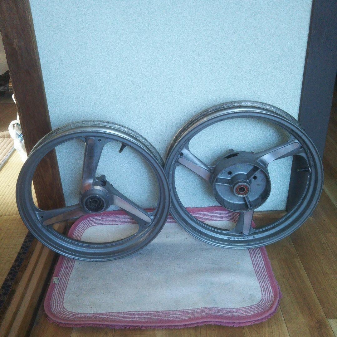 Yamaha SRX400 Front & Rear Wheel Set Genuine OEM