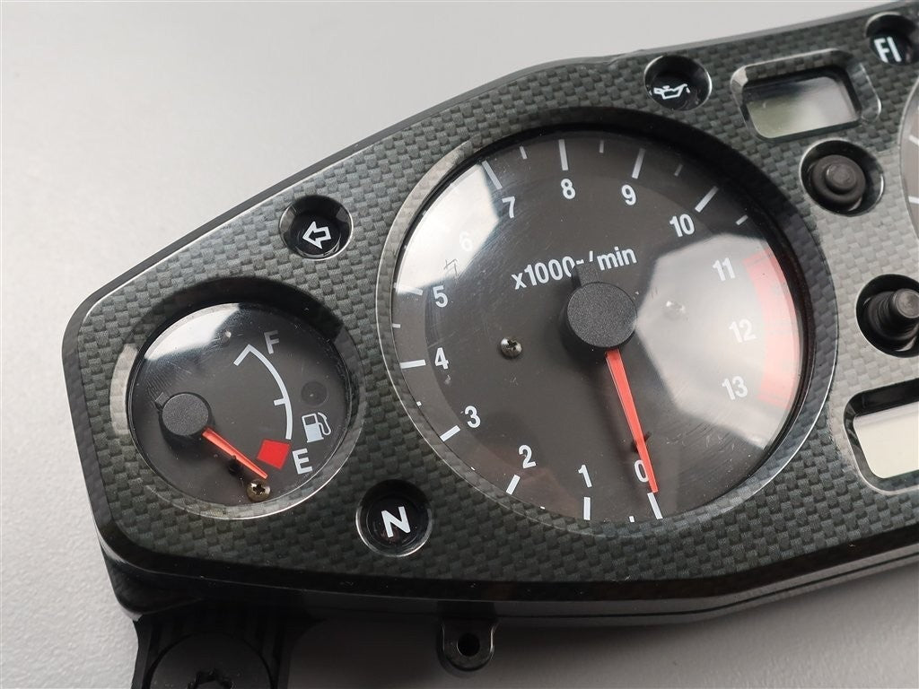 Suzuki GSX1300R Hayabusa GW71A 1999 Instrument Cluster Speedometer JDM OEM