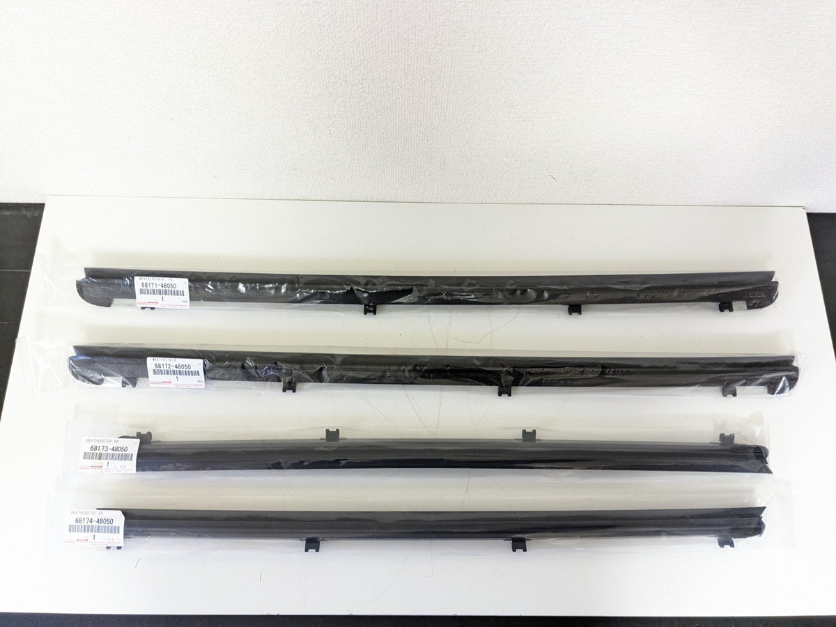 Lexus OEM WEATHERSTRIP, FRONT & REAR DOOR GLASS, INNER RH & LH SET Genuine