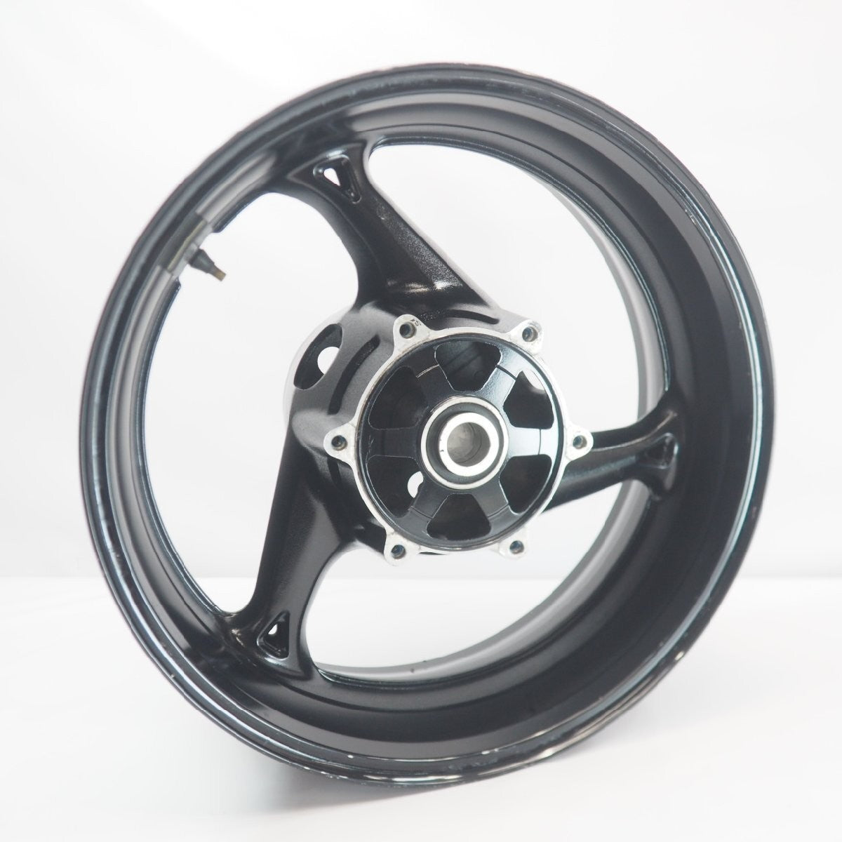 Suzuki Hayabusa GSX1300R GX72A 2008-2019 Rear Wheel 17x6.00 OEM