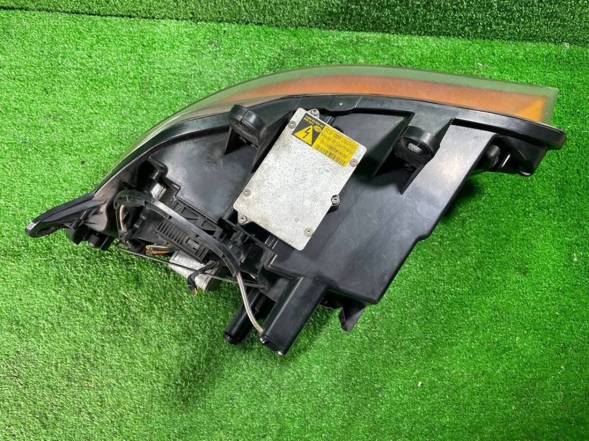 BMW Z4 E85 Roadster Right Headlight Headlamp OEM Genuine