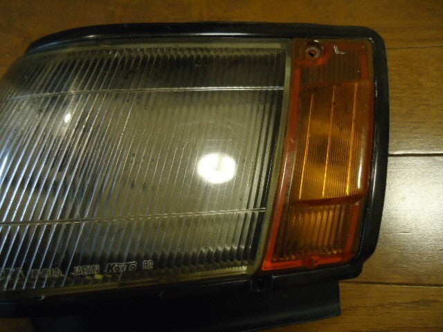 Toyota AE86 Early Model Left Corner Lens