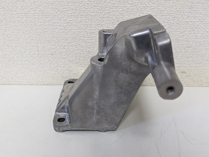 NISSAN Genuine G37 3.7 V6 Front Mount Bracket Driver Side 11233-JK50A