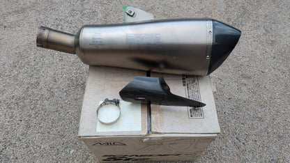AKRAPOVIC Slip-On Muffler for BMW R1200R