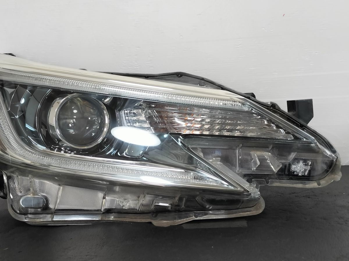 Toyota Mark X GRX130 130 Mid-term Late HID Xenon Headlight KOITO 22-358 OEM JDM