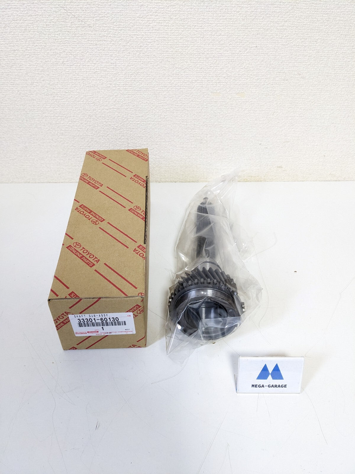 33301-60130 Toyota OEM genuine shaft input