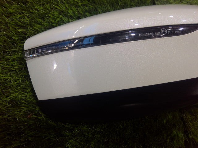 Nissan Leaf ZE1 2017-2025 Right Door Mirror Genuine OEM