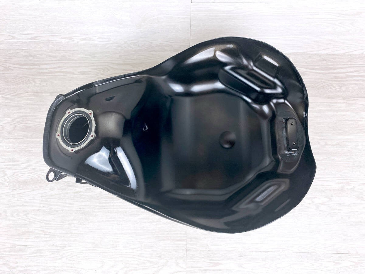 Kawasaki Z900RS CAFE Fuel Tank Genuine OEM