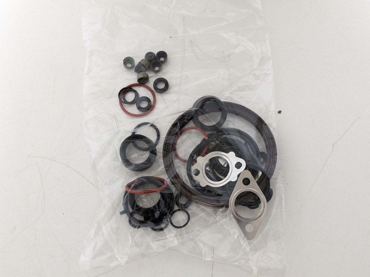 10105AB730 Subaru Genuine OEM GSKT&SEAL SET-ENG G13 Impreza (GJ) S13 Forester