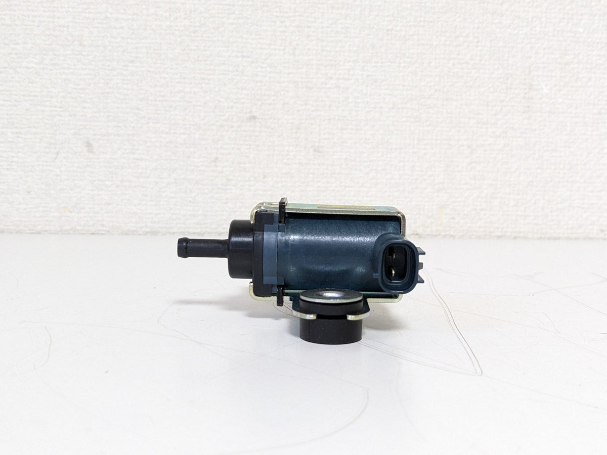 SUBARU OEM IMPREZA WRX GC8 2002-2003 Genuine Duty Solenoid Valve Assy 16102AA160