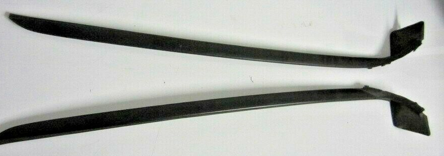 75552-53041 Genuine Lexus IS350 IS200T Front Windshield Moulding & Clips RH & LH