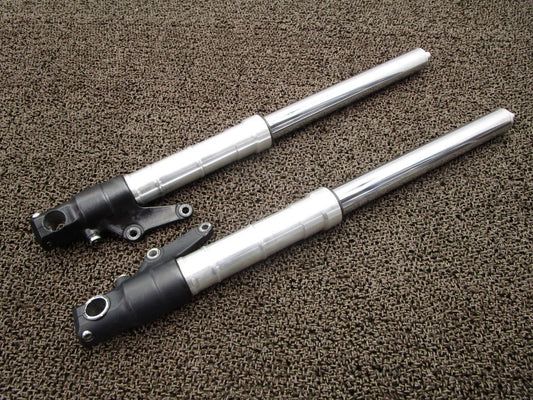 Triumph Speed Triple 955i Front Fork 37mm