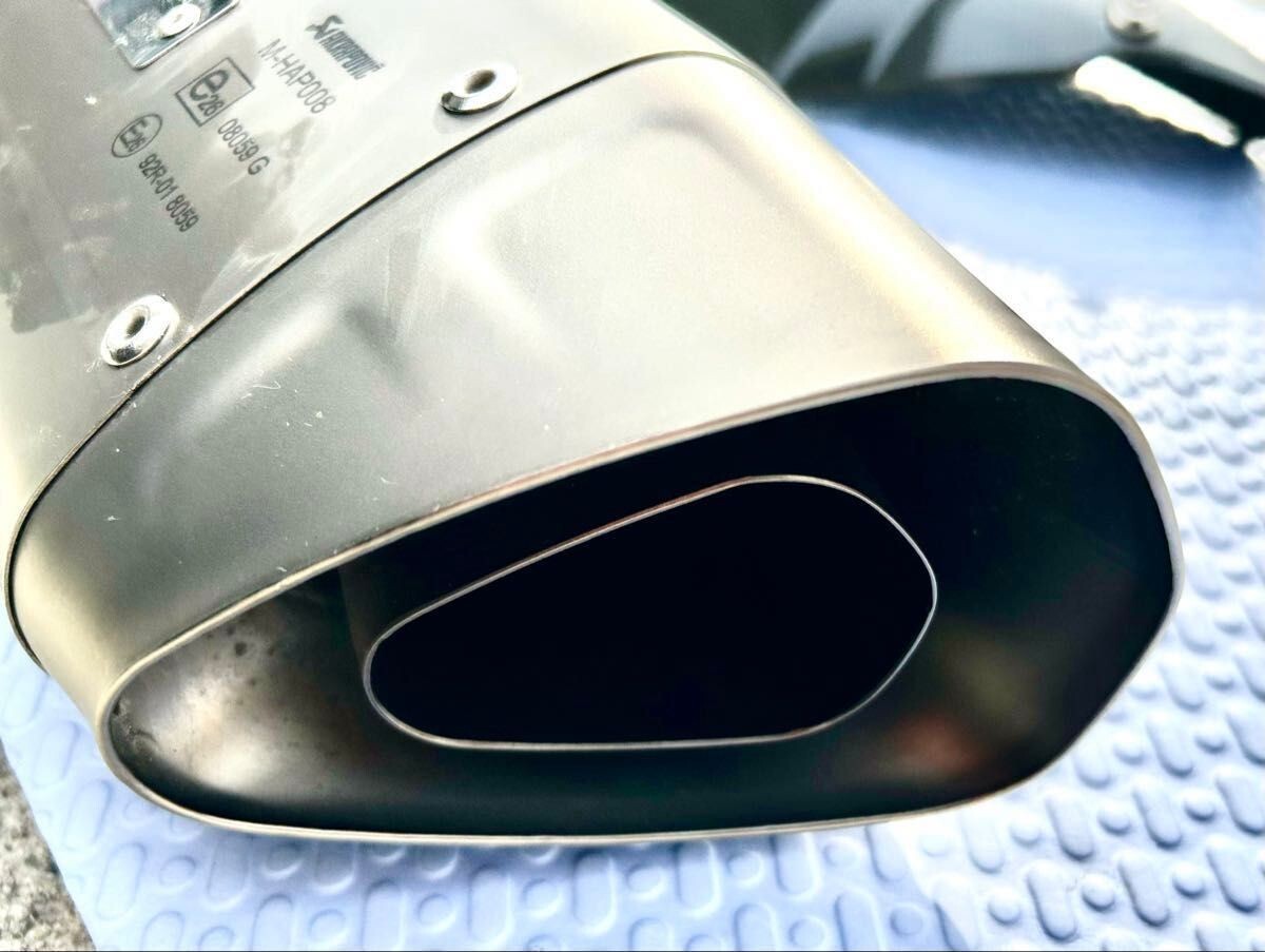 AKRAPOVIC Slip-on Titanium Muffler for Yamaha MT-10 17-20 RN50J