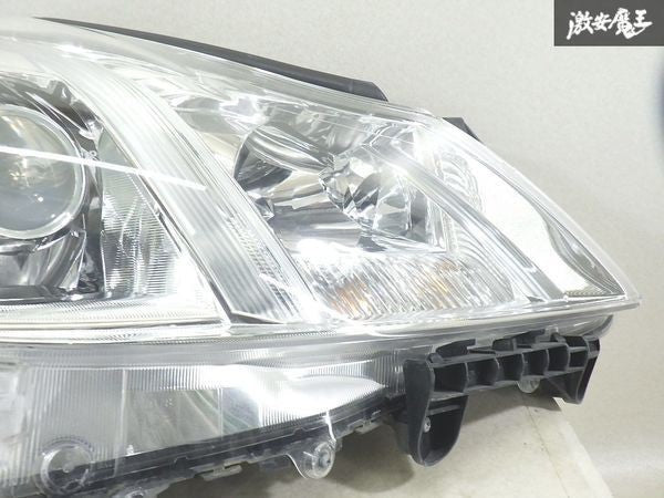 Toyota Crown Royal HCHR-686 GRS200 GRS201 HID Headlight Lights LH RH Set OEM JDM