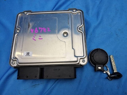 BMW MINI R60 Countryman Crossover Engine Computer ECU 8583423-01 / 0281031394