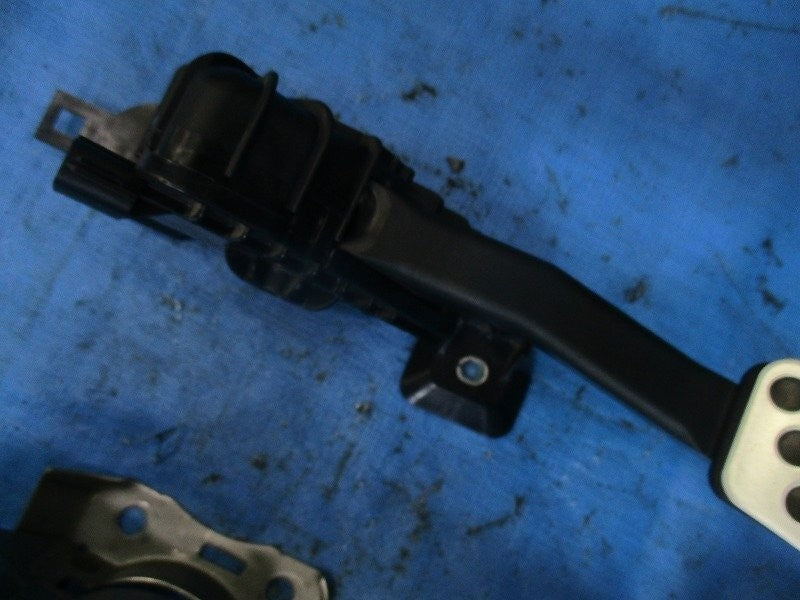 Mazda RX-8 SE3P 2003-2013 Pedal Set Accelerator Brake Clutch JDM Genuine OEM