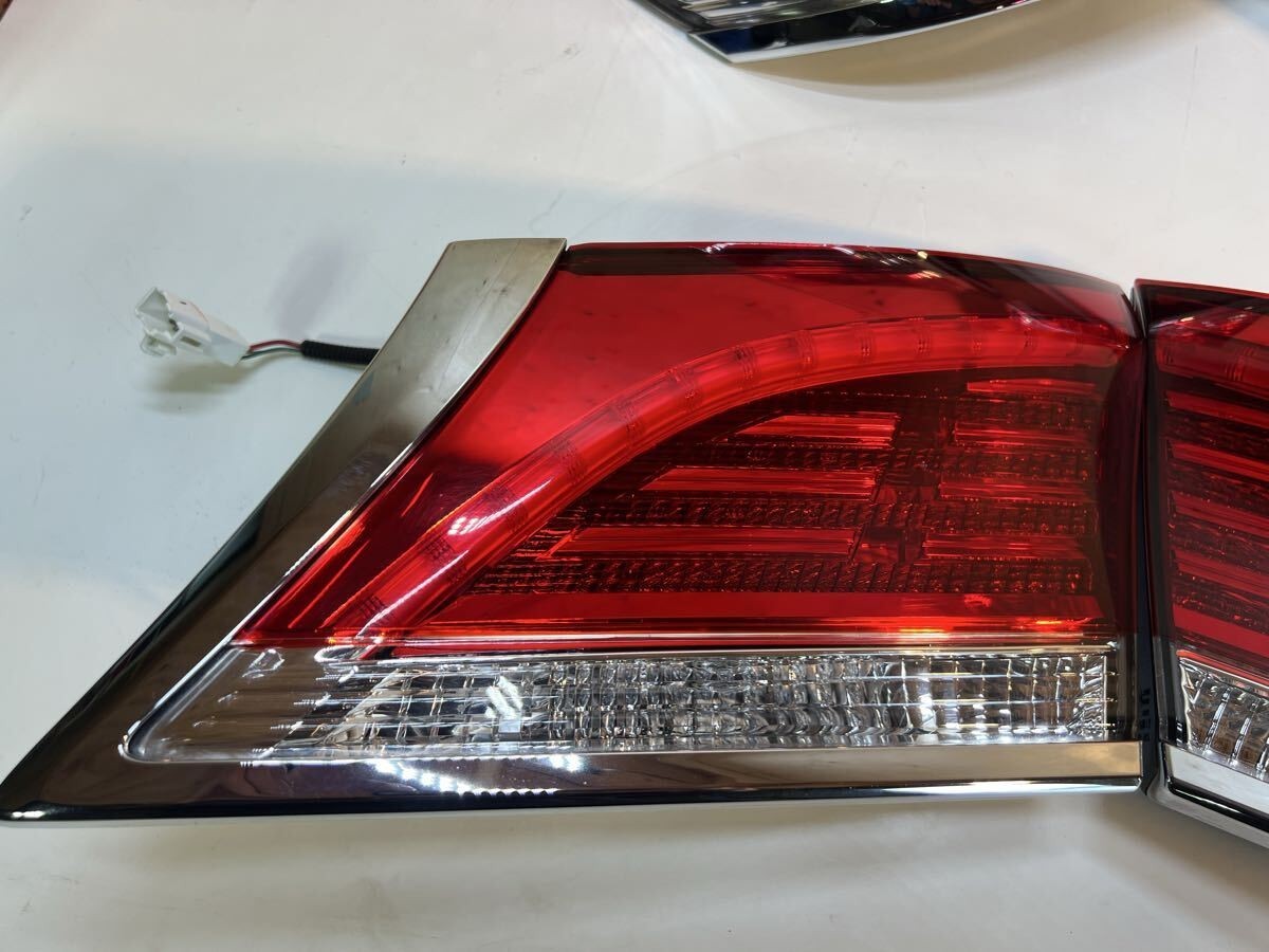 Toyota Crown Royal AWS210 GRS210 2015-2018 Tail Lights LED Rear Lamps OEM JDM