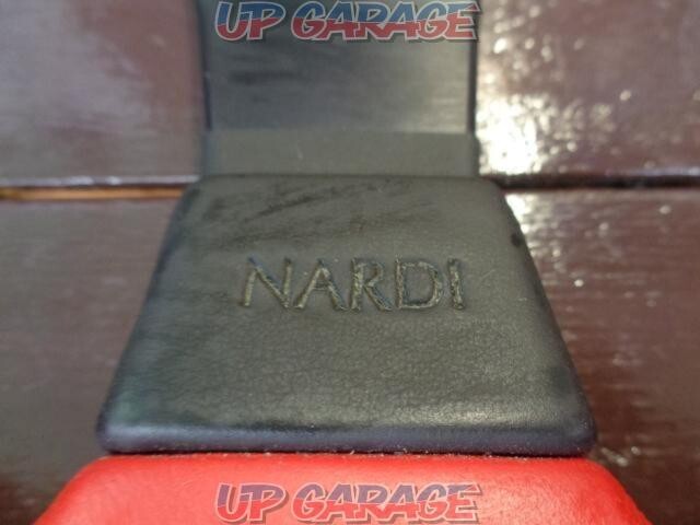 NARDI LEADER Black and Red Leather/Black Spoke 35cm Steering Wheel