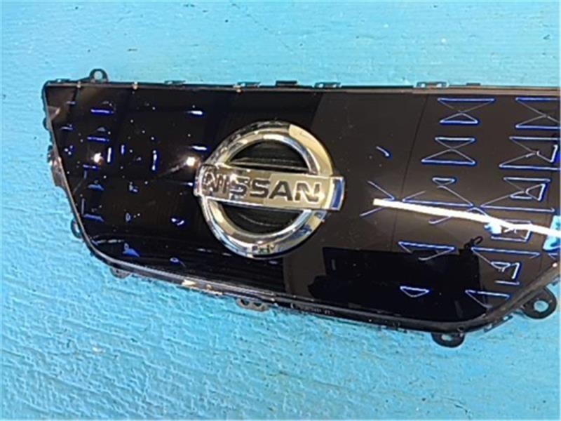 Nissan Leaf ZE1 2017-2021 Front Grille 62072-5SK0A Genuine OEM JDM